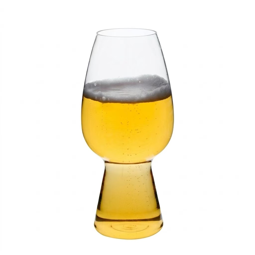 T7101 Tritan Shatterproof Beer Glass 22 oz T7101 22 oz Tritan shatterproof beer glass